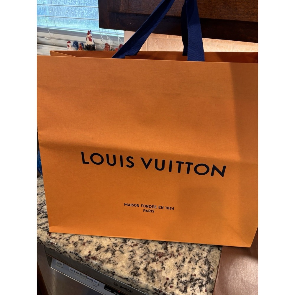 Authentic Louis Vuitton Empty XL Gift Box Set - Flip Top Box, Ribbon, 2 Bags NEW - Picture 2 of 12